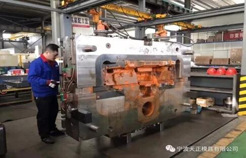 壓鑄模具制造車間 壓鑄模具制造車間