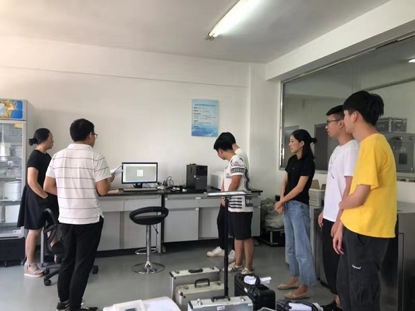溫州市計量技術(shù)研究院開展“紫外分光光度計”比武活動 溫州市計量技術(shù)研究院開展“紫外分光光度計”比武活動