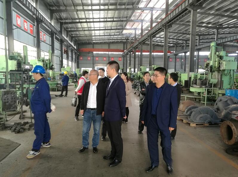 達(dá)州市科技局局長淳偉波一行來新達(dá)泵閥調(diào)研 達(dá)州市科技局局長淳偉波一行來新達(dá)泵閥調(diào)研