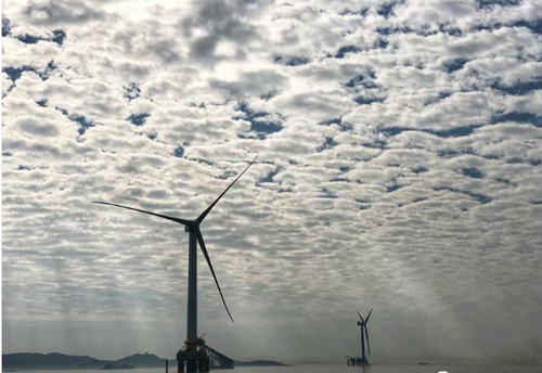 上可發(fā)電、下能養(yǎng)魚 看國(guó)產(chǎn)設(shè)備如何為“海上牧場(chǎng)”建設(shè)保駕護(hù)航 上可發(fā)電、下能養(yǎng)魚 看國(guó)產(chǎn)設(shè)備如何為“海上牧場(chǎng)”建設(shè)保駕護(hù)航