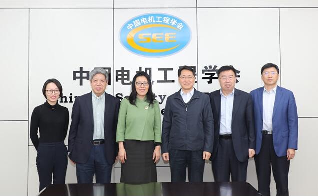 中國(guó)電機(jī)工程學(xué)會(huì):路書軍副事長(zhǎng)會(huì)見IEEE PES候任主席 中國(guó)電機(jī)工程學(xué)會(huì):路書軍副事長(zhǎng)會(huì)見IEEE PES候任主席