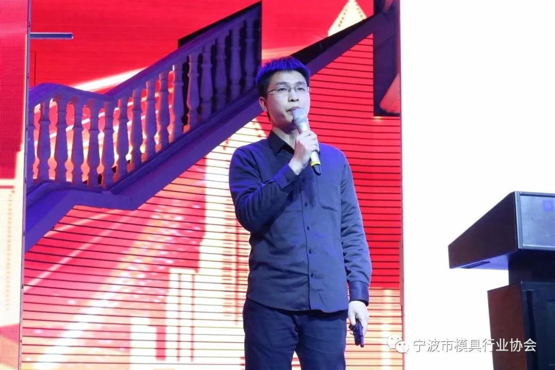 寧波市凱博數(shù)控機(jī)械有限公司總經(jīng)理俞湘 寧波市凱博數(shù)控機(jī)械有限公司總經(jīng)理俞湘