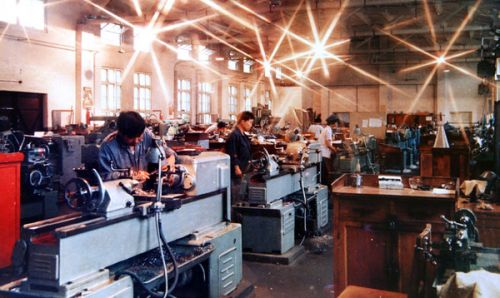 航空工業(yè)自控所原618所電液伺服閥三結(jié)合小組的往事 航空工業(yè)自控所原618所電液伺服閥三結(jié)合小組的往事
