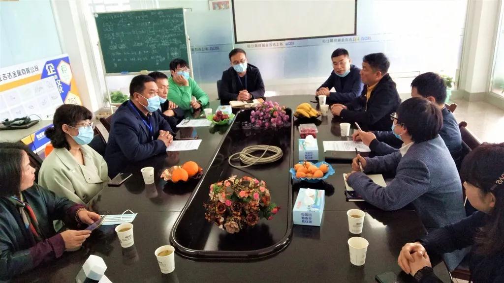 樂(lè)清市緊固件行業(yè)協(xié)會(huì):一手抓復(fù)工復(fù)產(chǎn),一手謀提檔升級(jí) 樂(lè)清市緊固件行業(yè)協(xié)會(huì):一手抓復(fù)工復(fù)產(chǎn),一手謀提檔升級(jí)