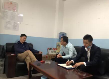 成都市模具工業(yè)協(xié)會(huì)會(huì)員企業(yè)模德寶公司領(lǐng)導(dǎo)到訪協(xié)會(huì)秘書(shū)處 成都市模具工業(yè)協(xié)會(huì)會(huì)員企業(yè)模德寶公司領(lǐng)導(dǎo)到訪協(xié)會(huì)秘書(shū)處