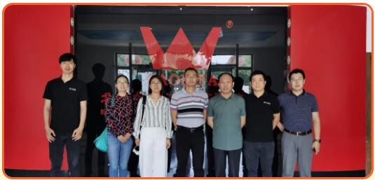 中國(guó)人民大學(xué)漢青學(xué)院領(lǐng)導(dǎo)蒞臨北京好利集團(tuán)調(diào)研 中國(guó)人民大學(xué)漢青學(xué)院領(lǐng)導(dǎo)蒞臨北京好利集團(tuán)調(diào)研