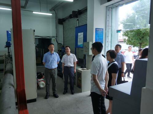 考察蘭理工泵閥院實(shí)驗(yàn)室 考察蘭理工泵閥院實(shí)驗(yàn)室