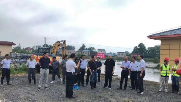 副省長李建中督導(dǎo)防汛搶險(xiǎn)工作 副省長李建中督導(dǎo)防汛搶險(xiǎn)工作