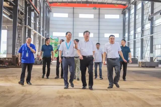 宣城市副市長寧偉一行走訪安徽江南泵閥集團(tuán)調(diào)研技改項(xiàng)目 宣城市副市長寧偉一行走訪安徽江南泵閥集團(tuán)調(diào)研技改項(xiàng)目