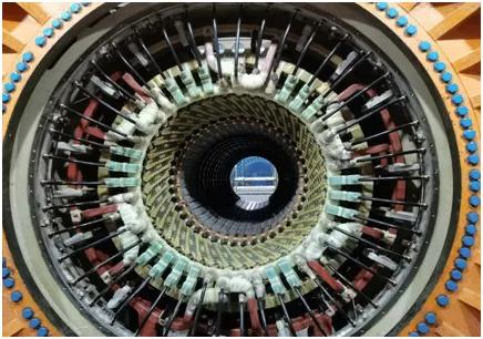 哈電電機(jī):羅源灣百萬火電項(xiàng)目2號機(jī)定子順利發(fā)車 哈電電機(jī):羅源灣百萬火電項(xiàng)目2號機(jī)定子順利發(fā)車