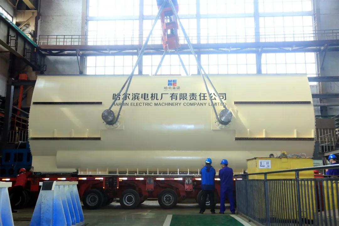 哈電電機(jī):羅源灣百萬火電項(xiàng)目2號機(jī)定子順利發(fā)車 哈電電機(jī):羅源灣百萬火電項(xiàng)目2號機(jī)定子順利發(fā)車