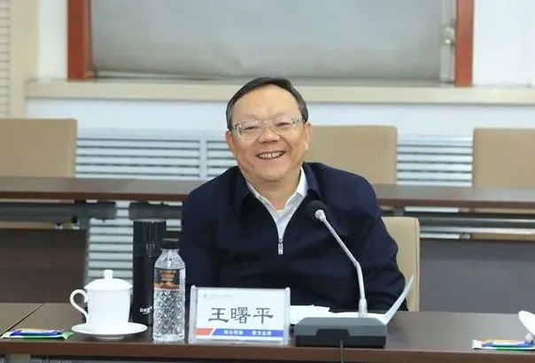 哈電電機(jī)與水電十四局簽署戰(zhàn)略合作協(xié)議 哈電電機(jī)與水電十四局簽署戰(zhàn)略合作協(xié)議