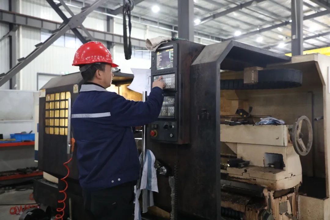 紐京閥門用性能遠超進口的國產(chǎn)閥門打開石油化工產(chǎn)業(yè)鏈的大門 紐京閥門用性能遠超進口的國產(chǎn)閥門打開石油化工產(chǎn)業(yè)鏈的大門