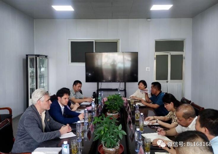 與昌潤(rùn)鉆石座談交流 與昌潤(rùn)鉆石座談交流
