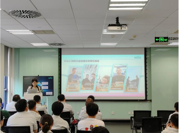 共繪供熱新篇章 北京建筑大學(xué)供熱管理專業(yè)定制研修班蒞臨威樂中國 共繪供熱新篇章 北京建筑大學(xué)供熱管理專業(yè)定制研修班蒞臨威樂中國