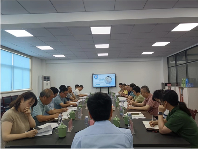 寧波市鎮(zhèn)海區(qū)緊固件行業(yè)協(xié)會召開信用管理體系建設(shè)試點工作推進會 寧波市鎮(zhèn)海區(qū)緊固件行業(yè)協(xié)會召開信用管理體系建設(shè)試點工作推進會