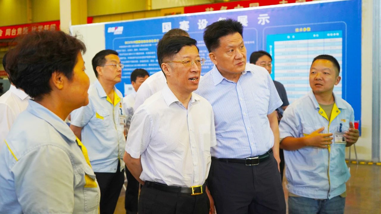 全總勞動和經(jīng)濟工作部部長深入寶雞機床集團指導(dǎo)國賽籌備工作 全總勞動和經(jīng)濟工作部部長深入寶雞機床集團指導(dǎo)國賽籌備工作