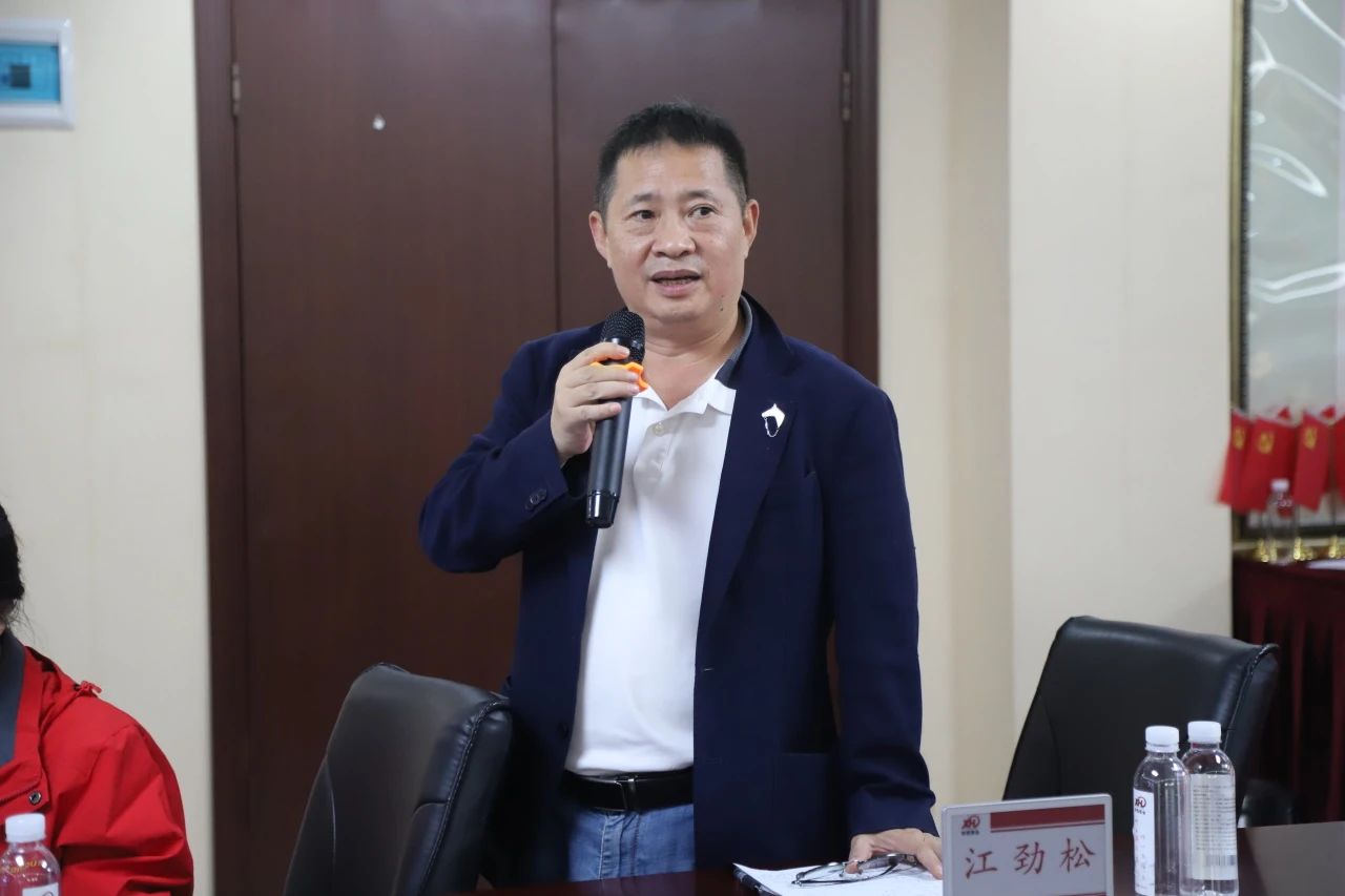 金正昆教授應邀蒞臨昕恒泵業(yè)作《職場禮儀與有效溝通》專題講座 金正昆教授應邀蒞臨昕恒泵業(yè)作《職場禮儀與有效溝通》專題講座