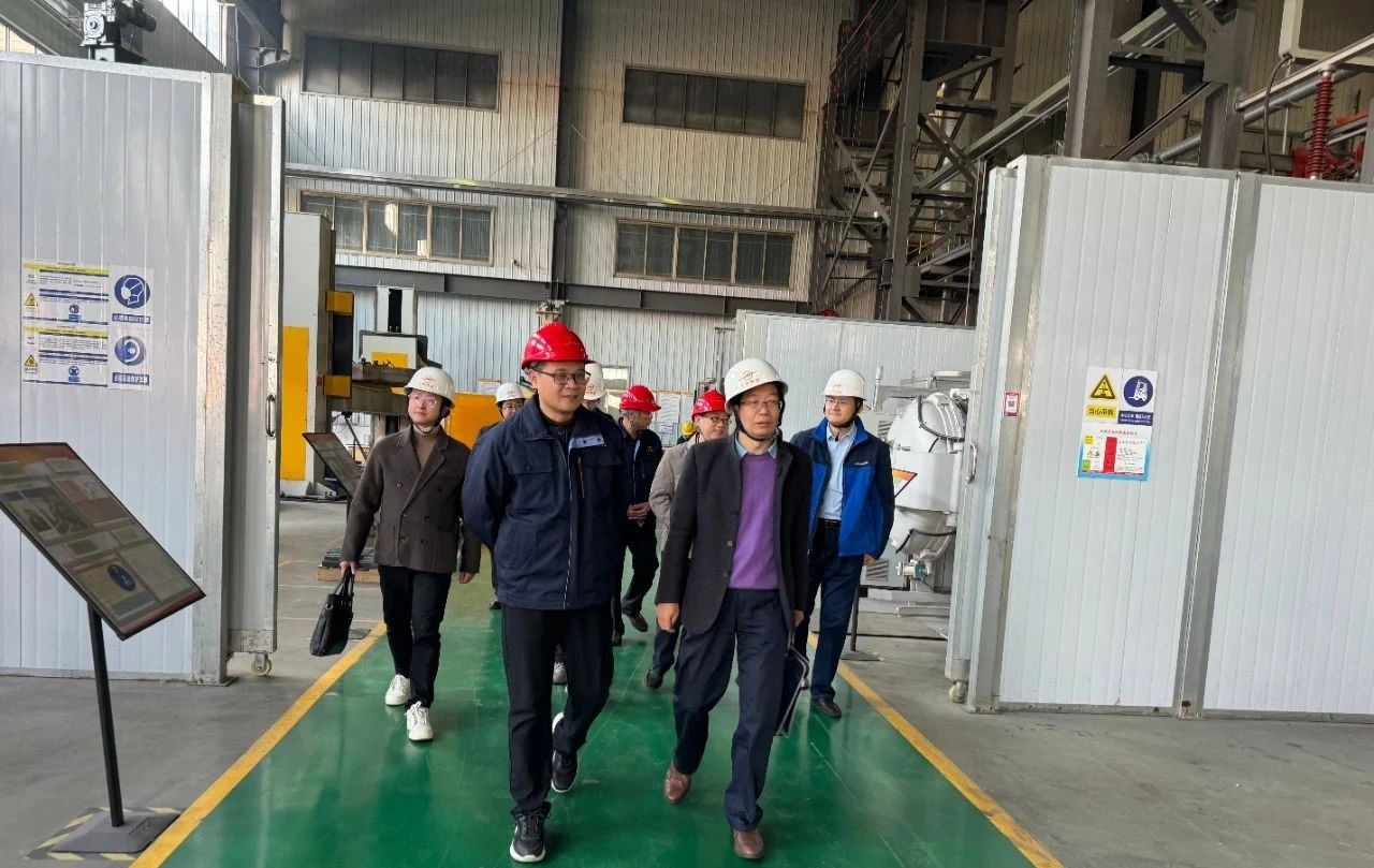 江蘇省科技鎮(zhèn)長(zhǎng)團(tuán)一行蒞臨江恒閥業(yè)調(diào)研參觀 江蘇省科技鎮(zhèn)長(zhǎng)團(tuán)一行蒞臨江恒閥業(yè)調(diào)研參觀