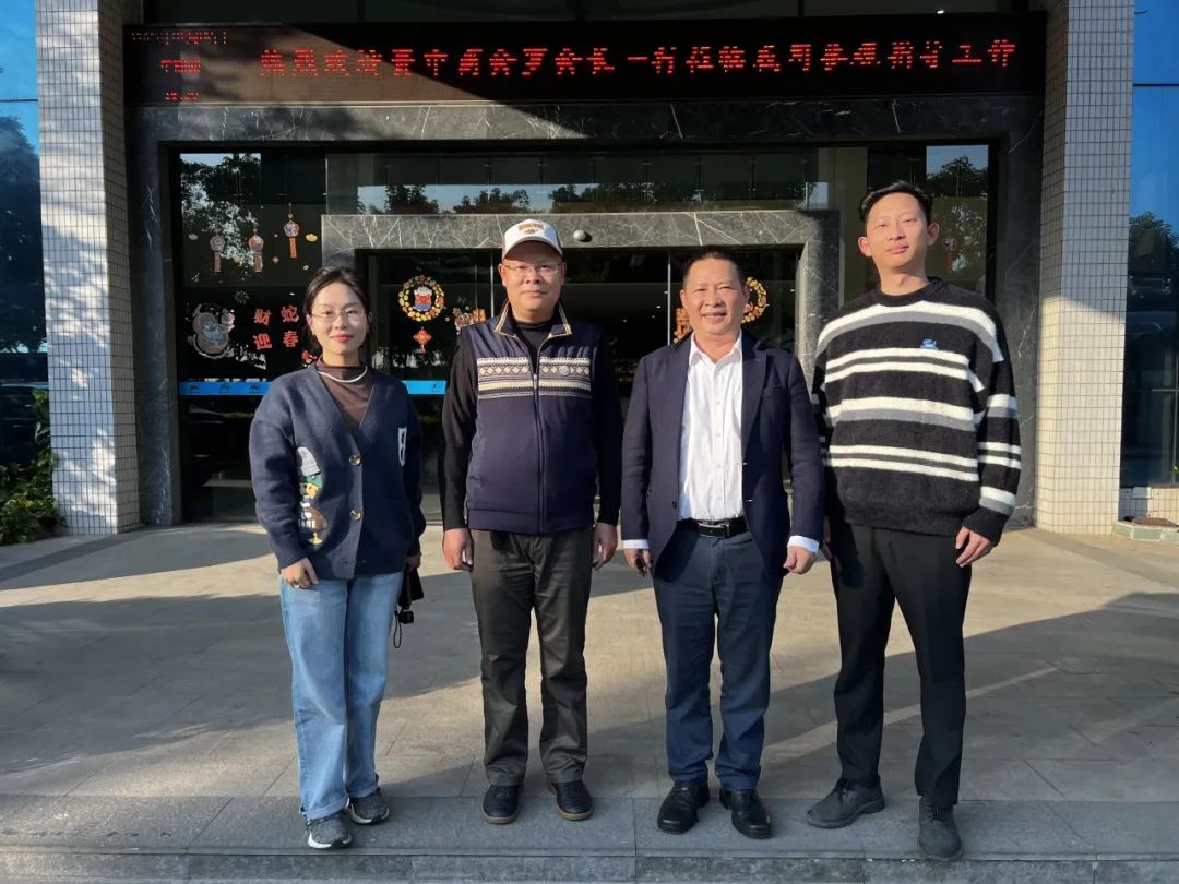 廣東省四川資中商會會長羅有富一行蒞臨昕恒泵業(yè)參觀指導(dǎo) 廣東省四川資中商會會長羅有富一行蒞臨昕恒泵業(yè)參觀指導(dǎo)