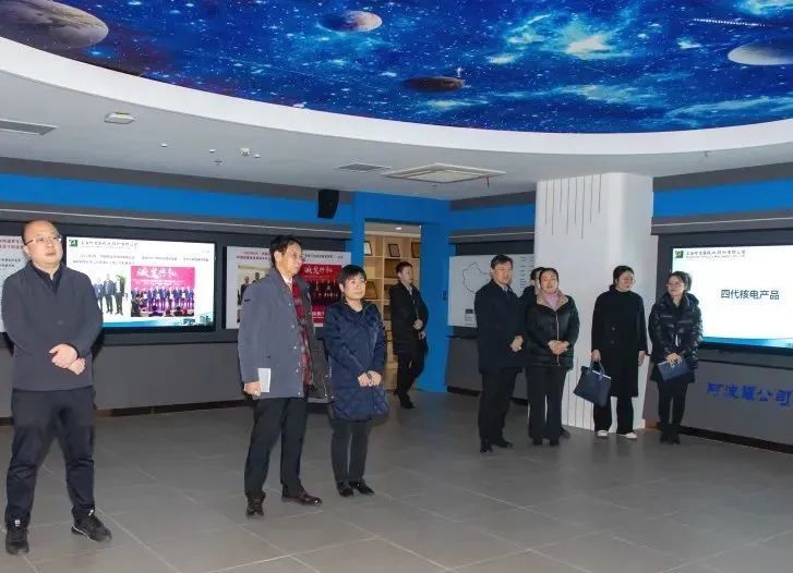 奉賢區(qū)副區(qū)長李慧率隊走訪調(diào)研上海阿波羅機(jī)械公司 奉賢區(qū)副區(qū)長李慧率隊走訪調(diào)研上海阿波羅機(jī)械公司