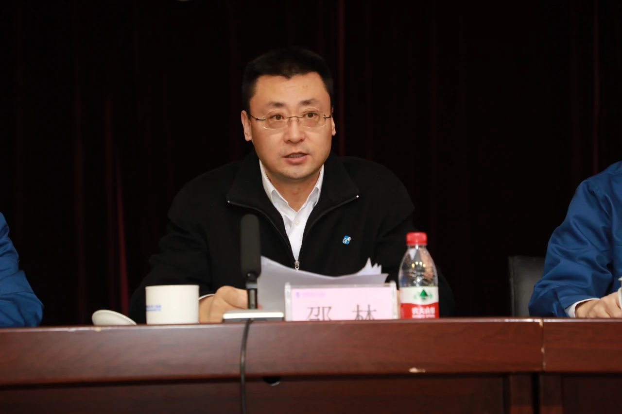 機(jī)床公司紀(jì)委書記邵林出席齊二機(jī)床2025年工作會(huì)議 機(jī)床公司紀(jì)委書記邵林出席齊二機(jī)床2025年工作會(huì)議