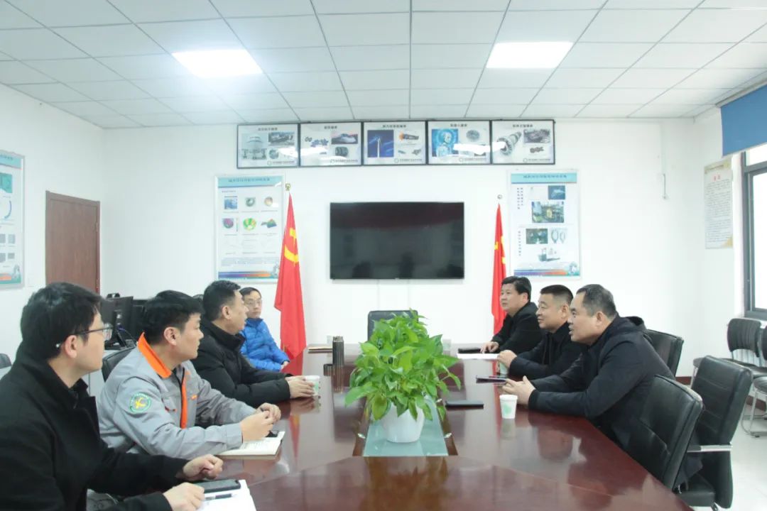 臨西縣政府調(diào)研河北省軸承研究院,共謀技能培訓(xùn)新篇 臨西縣政府調(diào)研河北省軸承研究院,共謀技能培訓(xùn)新篇