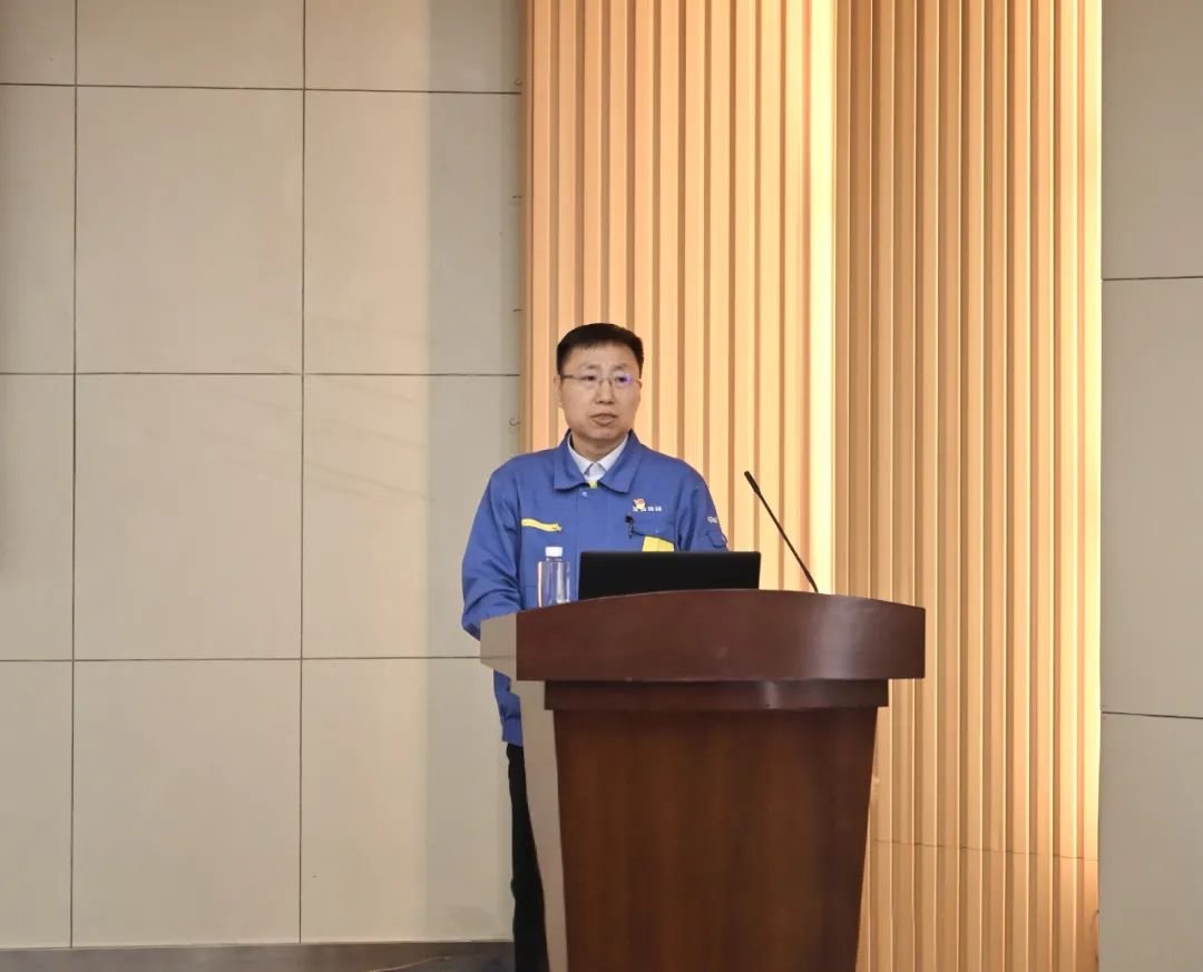 沈鼓集團(tuán)齒輪公司召開2025年銷售工作會(huì)議 沈鼓集團(tuán)齒輪公司召開2025年銷售工作會(huì)議