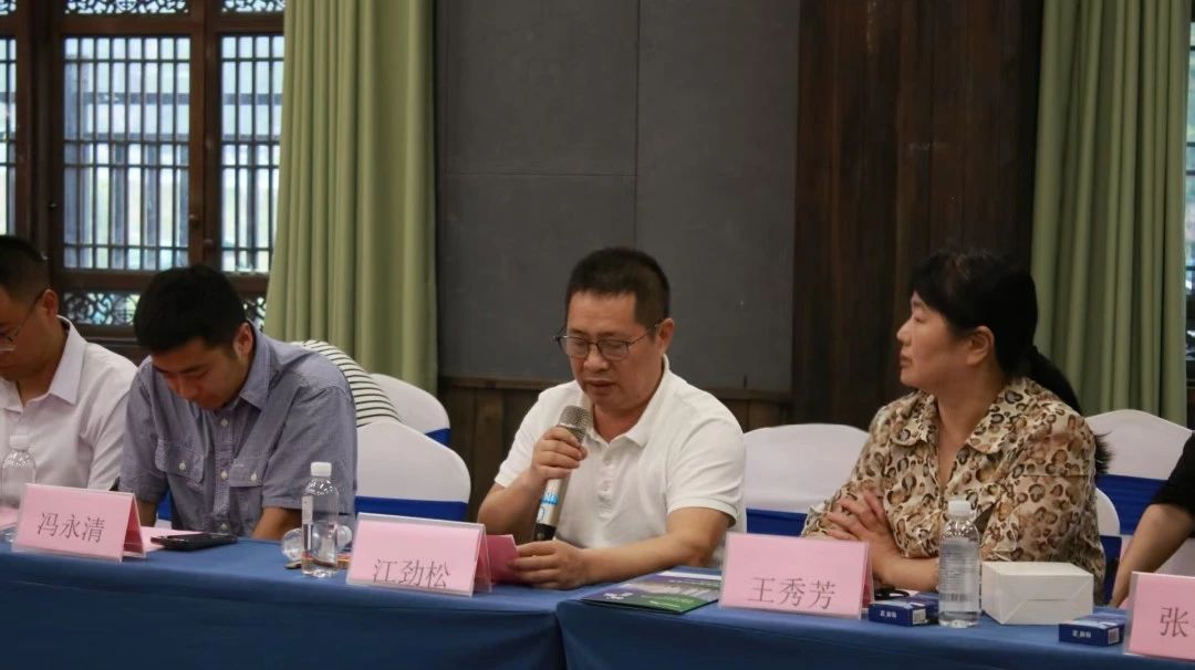 四川輕化工大學(xué)領(lǐng)導(dǎo)一行蒞臨昕恒泵業(yè)訪企拓崗 四川輕化工大學(xué)領(lǐng)導(dǎo)一行蒞臨昕恒泵業(yè)訪企拓崗