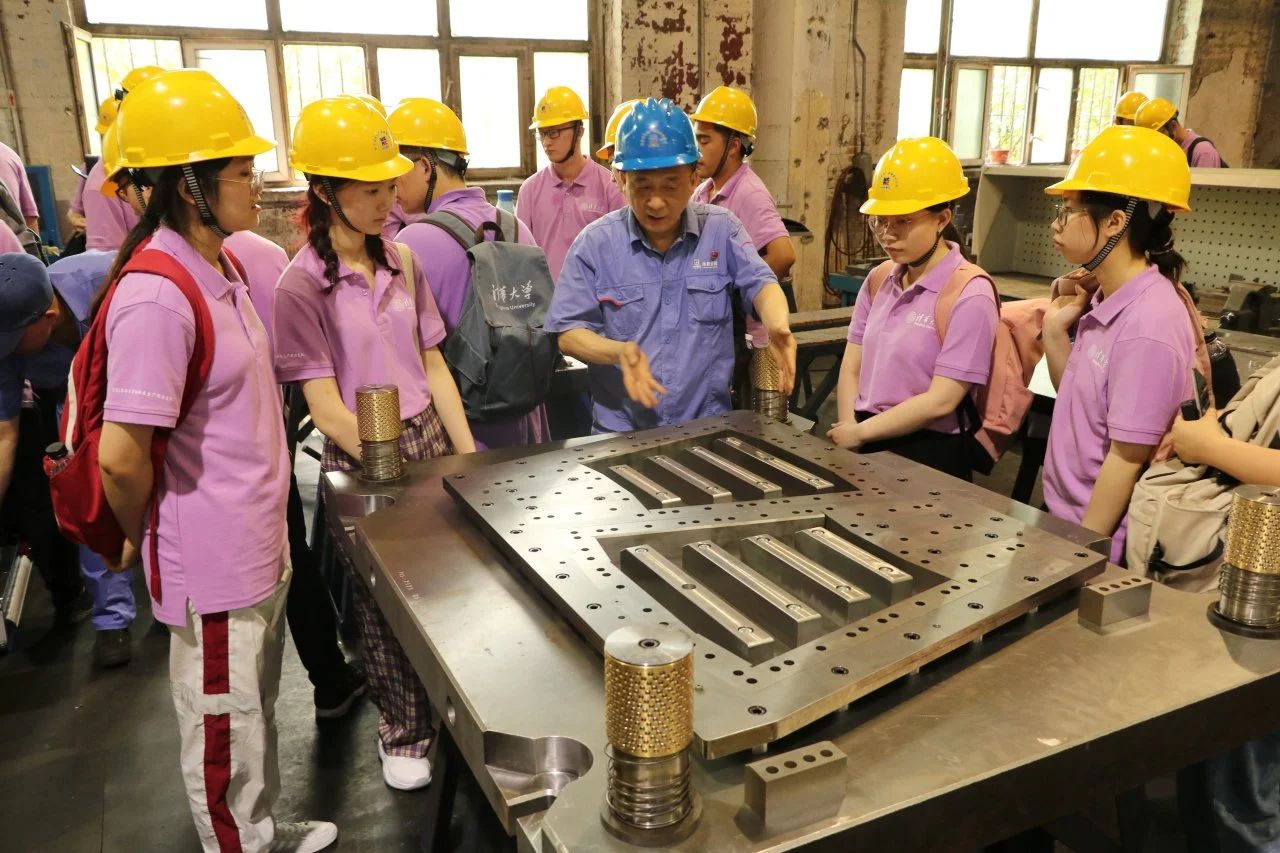 哈電電機再添國家級技能大師工作室 哈電電機再添國家級技能大師工作室