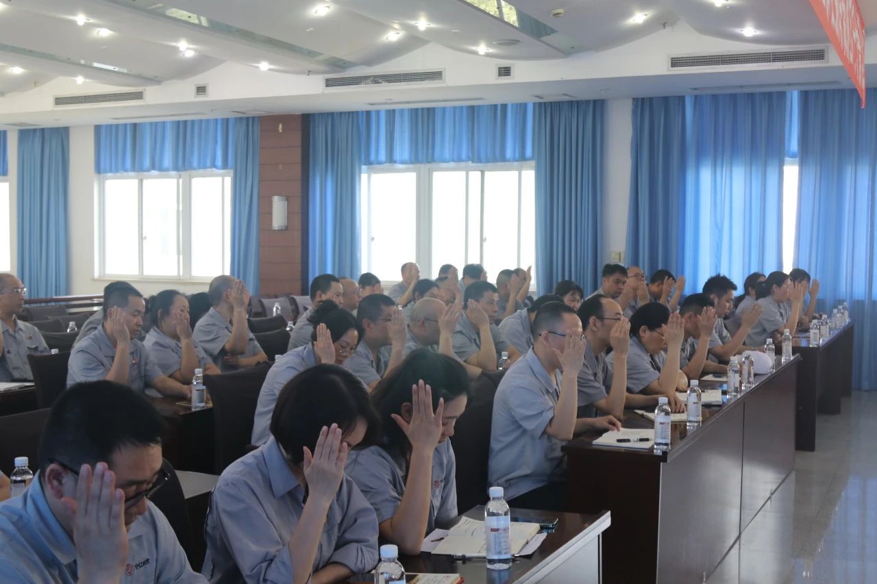 寧江機床公司工會第三屆二次會員代表大會順利召開 寧江機床公司工會第三屆二次會員代表大會順利召開