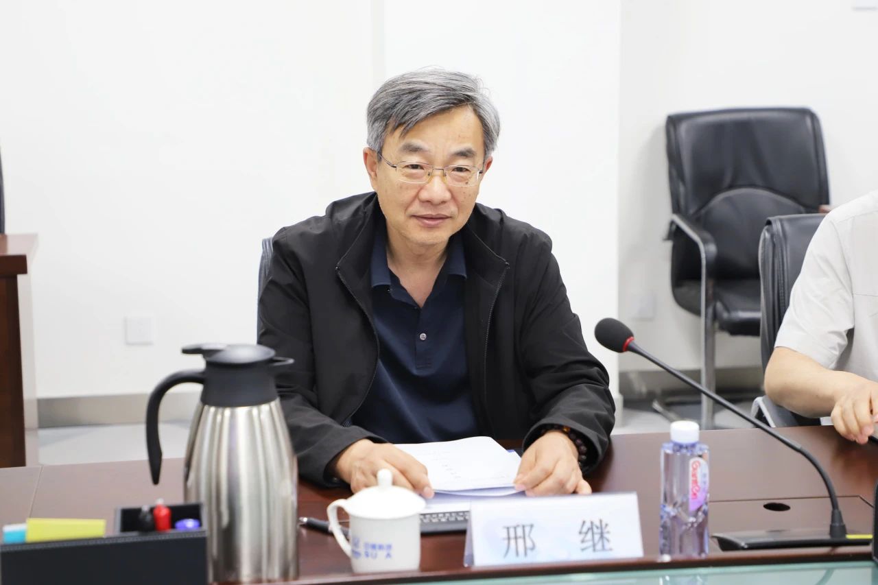 中核工程科技委一行到中核科技調(diào)研指導(dǎo) 中核工程科技委一行到中核科技調(diào)研指導(dǎo)