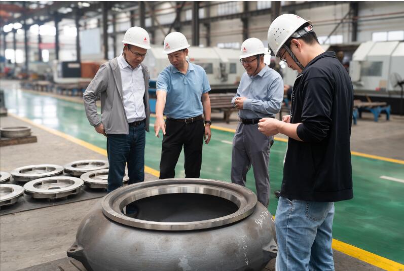 三聯(lián)泵業(yè)與江蘇大學深化產學研合作,共謀技術創(chuàng)新與人才培養(yǎng) 三聯(lián)泵業(yè)與江蘇大學深化產學研合作,共謀技術創(chuàng)新與人才培養(yǎng)