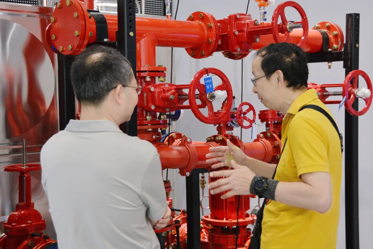 凱泉泵業(yè)承辦湖北省建筑給水排水專業(yè)委員會工作會議 凱泉泵業(yè)承辦湖北省建筑給水排水專業(yè)委員會工作會議