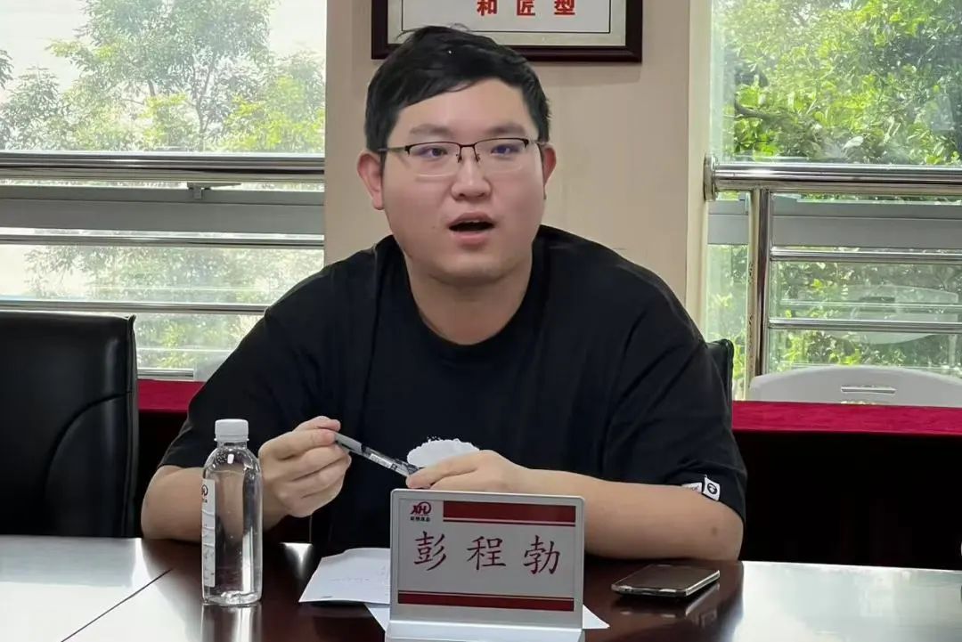 清華大學航天航空學院同學走進昕恒泵業(yè)開展生產(chǎn)實習 清華大學航天航空學院同學走進昕恒泵業(yè)開展生產(chǎn)實習