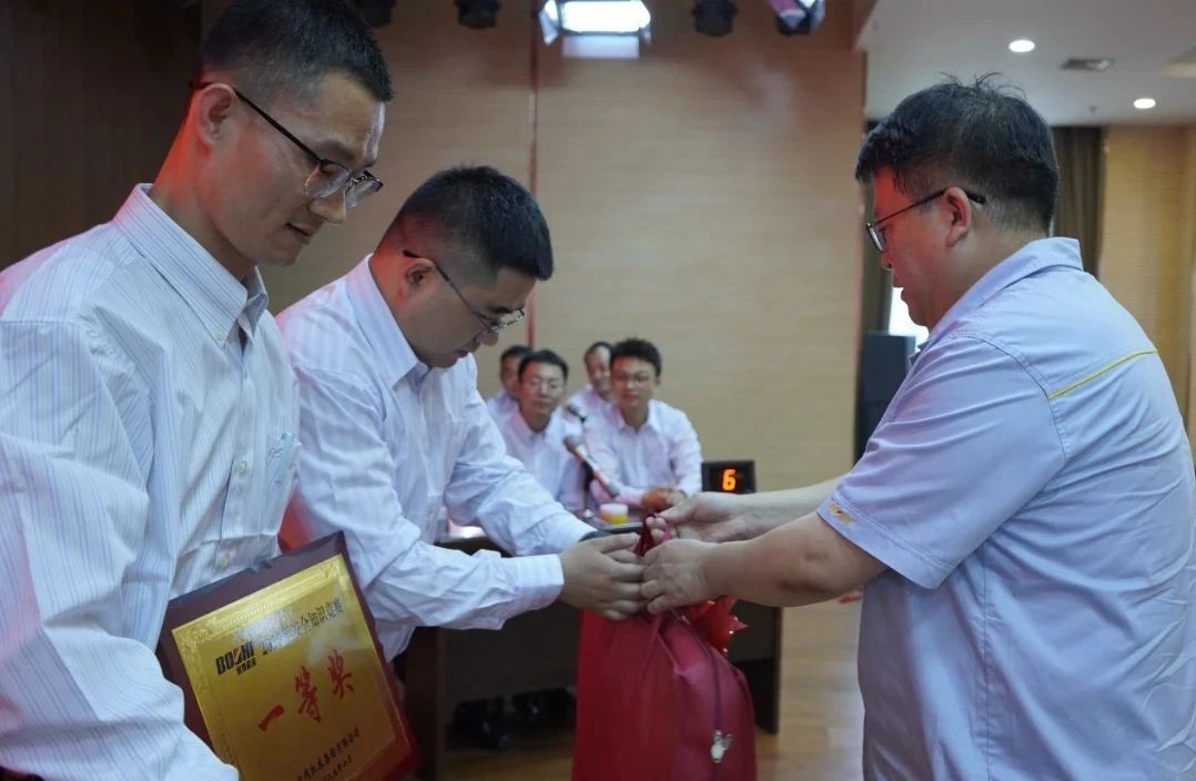 寶雞機(jī)床集團(tuán)成功舉辦2025年安全生產(chǎn)知識(shí)競(jìng)賽 寶雞機(jī)床集團(tuán)成功舉辦2025年安全生產(chǎn)知識(shí)競(jìng)賽