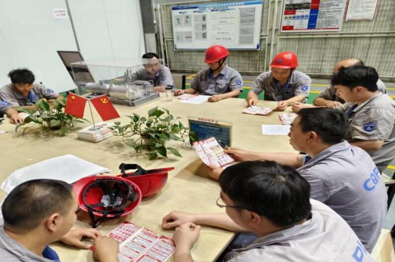 重慶水泵總裝車間深入開(kāi)展“安全生產(chǎn)月”系列活動(dòng) 重慶水泵總裝車間深入開(kāi)展“安全生產(chǎn)月”系列活動(dòng)