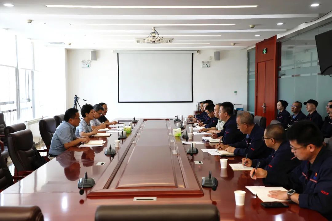 自治區(qū)總工會聯(lián)合寧夏科協(xié)深入西北軸承調(diào)研 自治區(qū)總工會聯(lián)合寧夏科協(xié)深入西北軸承調(diào)研