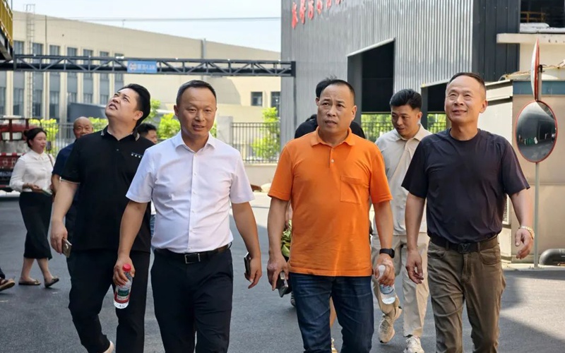 江蘇省緊固件行業(yè)協(xié)會理事擴(kuò)大會議順利召開 江蘇省緊固件行業(yè)協(xié)會理事擴(kuò)大會議順利召開