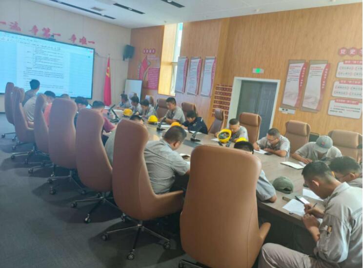 艾坦姆合金公司扎實開展有限空間安全教育培訓(xùn) 艾坦姆合金公司扎實開展有限空間安全教育培訓(xùn)